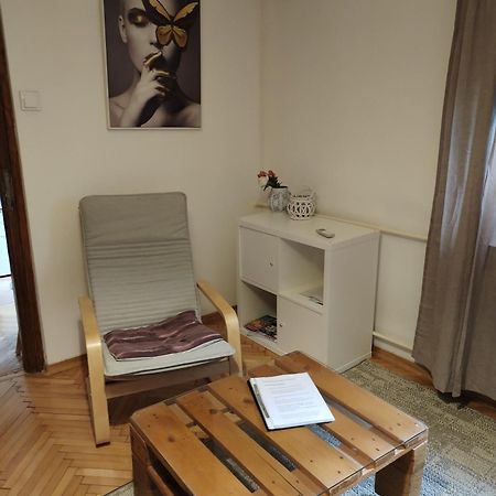 Apartmani Stonewood 자그레브 외부 사진