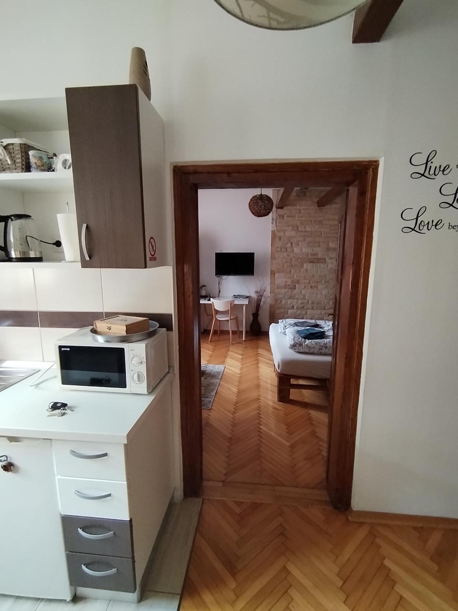 Apartmani Stonewood 자그레브 외부 사진